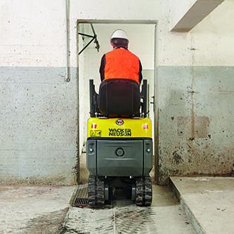 Kettenbagger Wacker Neuson 803 Action enge Durchfahrt