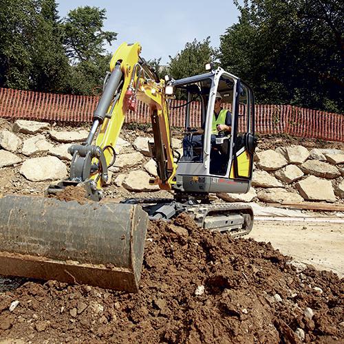Kettenbagger Wacker Neuson ET24 mit Vertical Digging System (VDS) Action