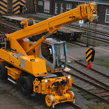 Teleskopkran Sennebogen 643 Mobil Action