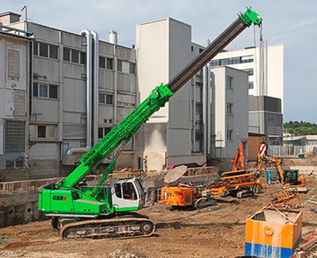 Teleskopkran Sennebogen 653 Raupe Action