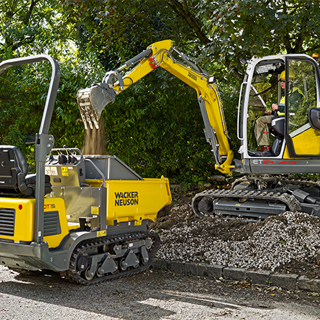 Kettendumper Raupendumper Dumper Wacker Neuson DT15 und Kettenbagger ET24 Action