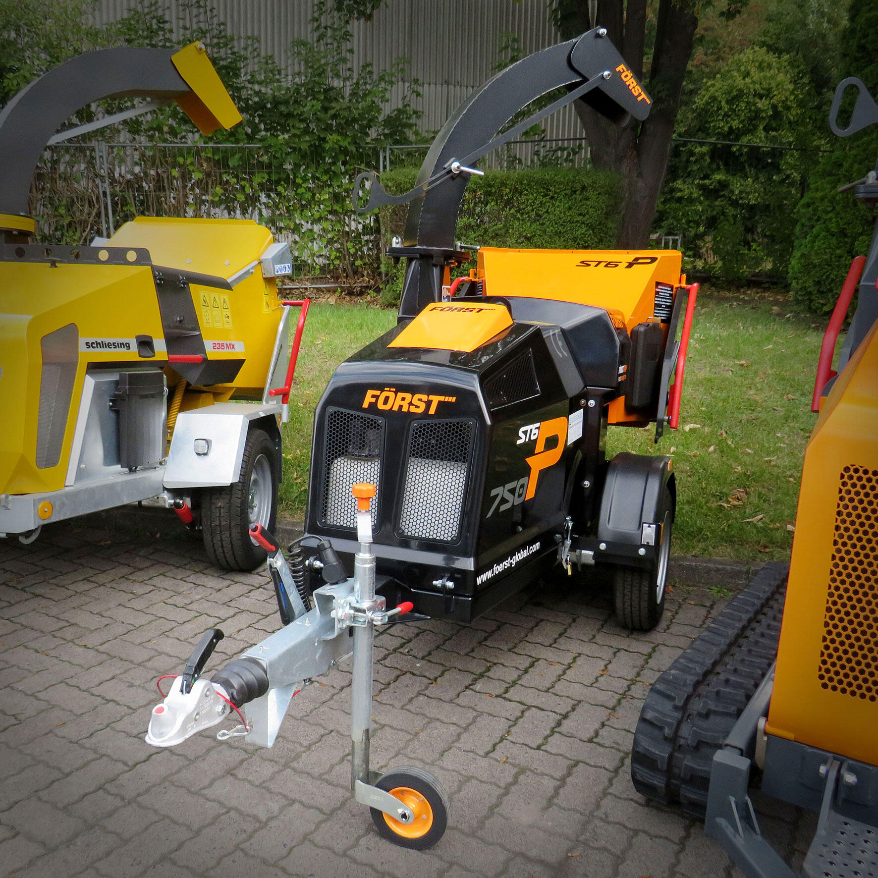Först ST6P Häcksler Holzhäcksler Holzhacker Holzzerkleinerer neu im Mietpark