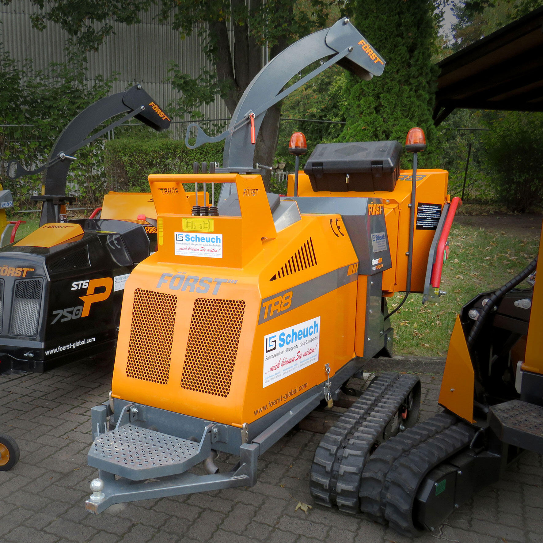 Först TR8 Raupenhäcksler Häcksler Holzhäcksler Holzhacker Holzzerkleinerer