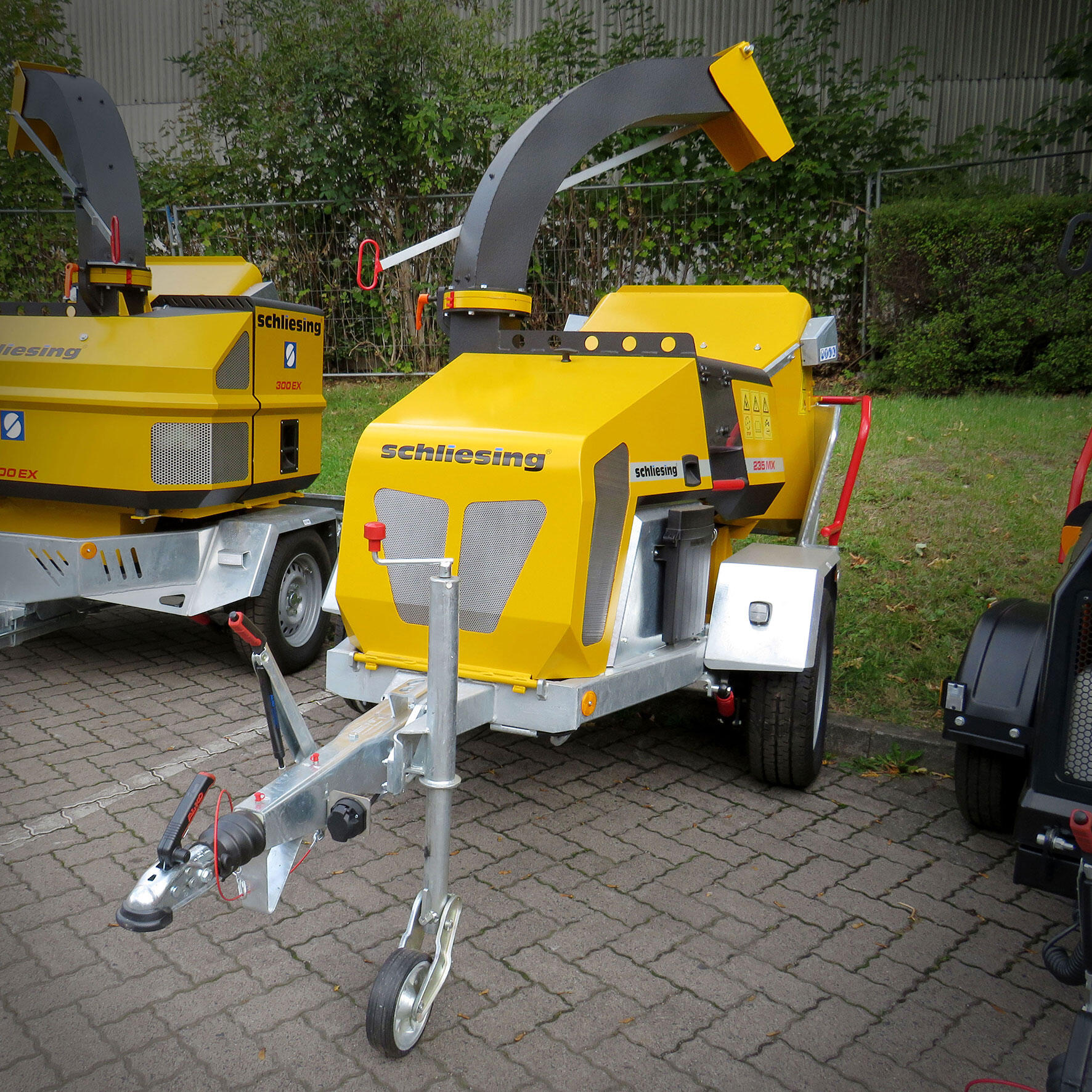 Schliesing 235 MX Häcksler Holzhäcksler Holzhacker Holzzerkleinerer neu im Mietpark