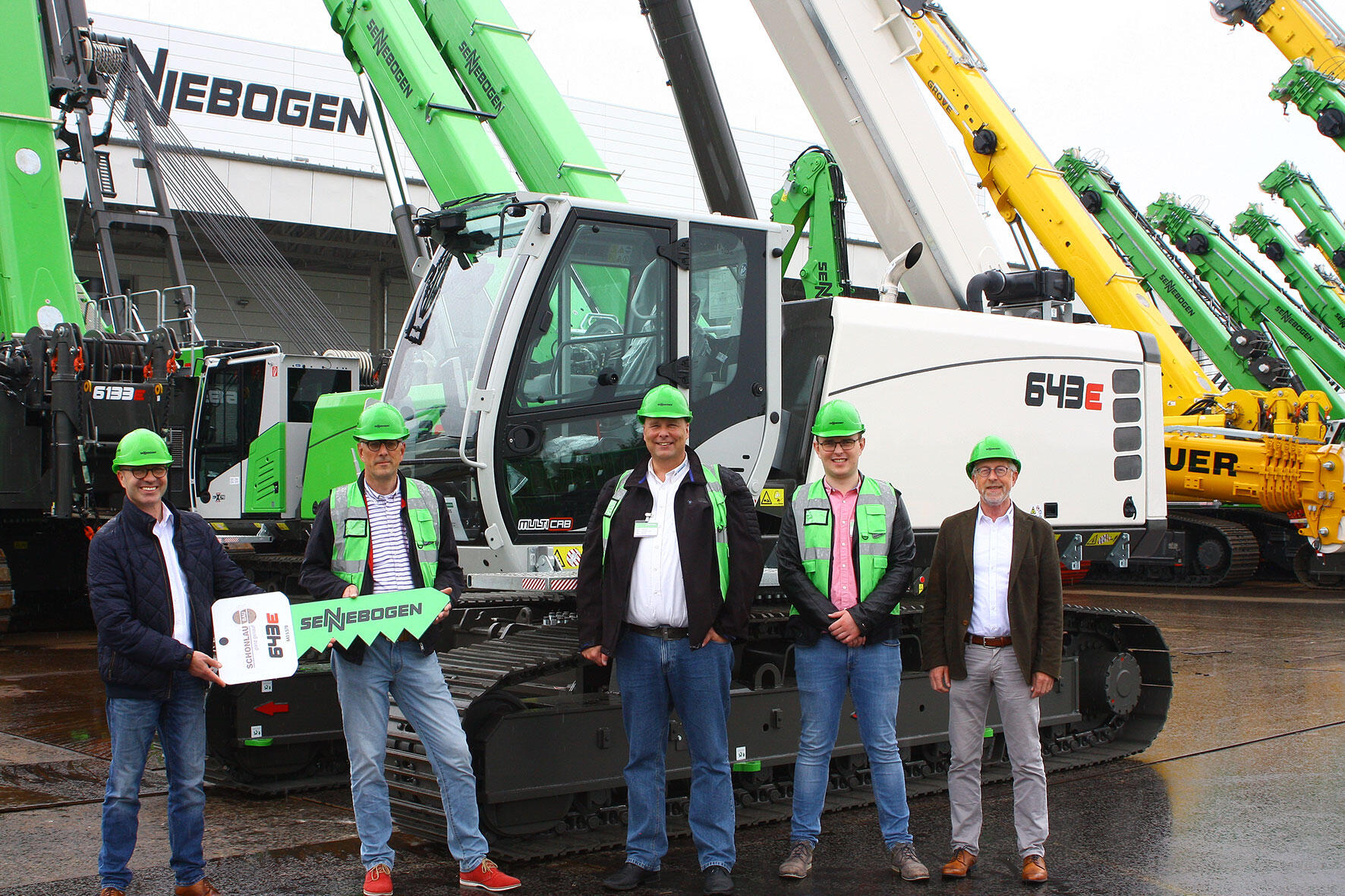 Übergabe Sennebogen 643 Raupe an Schonlau aus Hardegsen