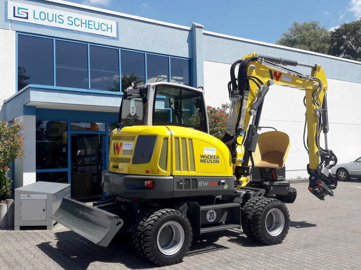Mobilbagger Wacker Neuson EW65 für Räuber Bauunternehmen GmbH aus Bad Hersfeld