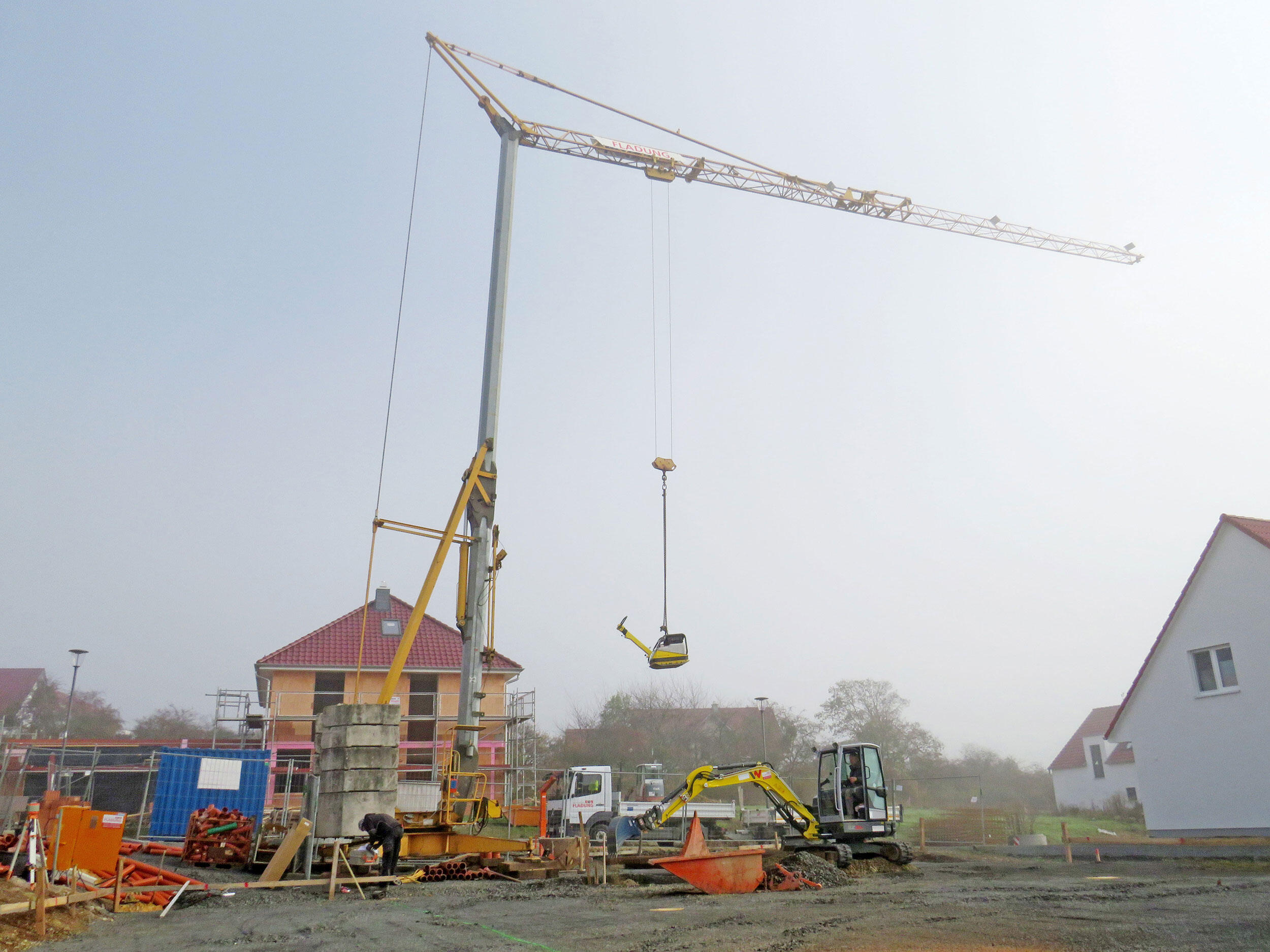 Wacker Neuson Zero Tail Kettenbagger EZ36 im Einsatz beim Bauunternehmen Fladung aus Nüsttal-Morles